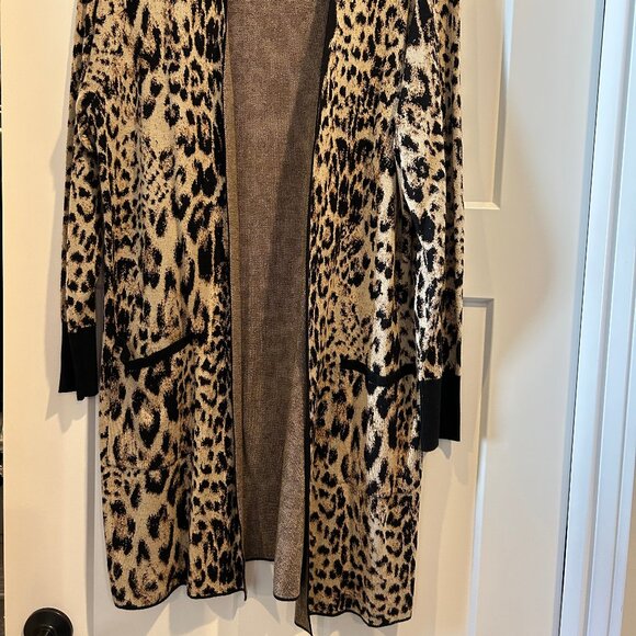 CHICO, SWEATER DUSTER SIZE MED TO LG - Picture 2 of 3